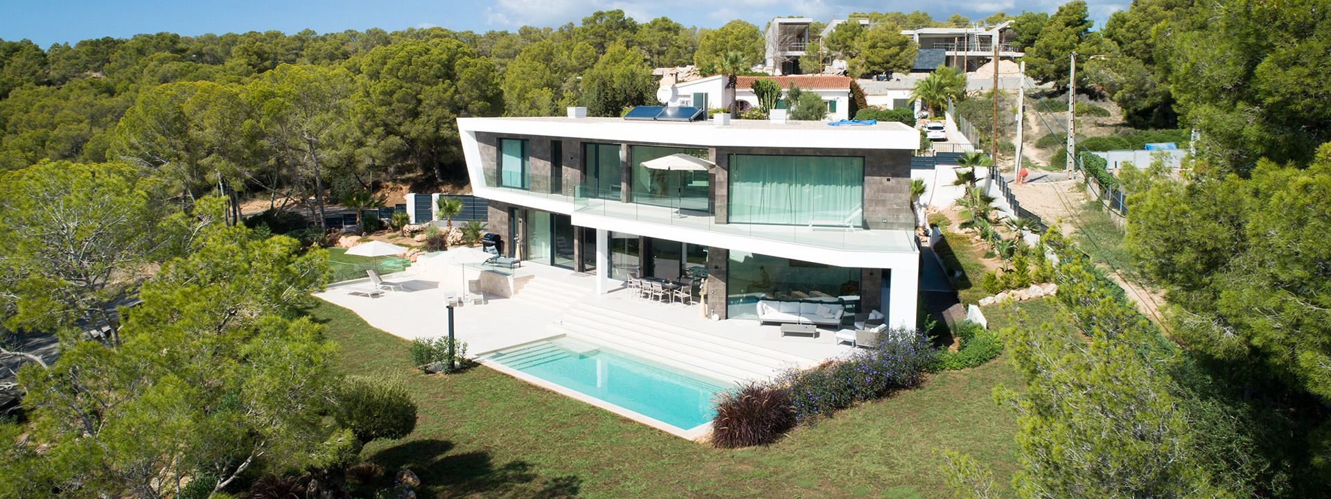RealEstate c